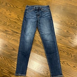American eagle high rise jegging. 8